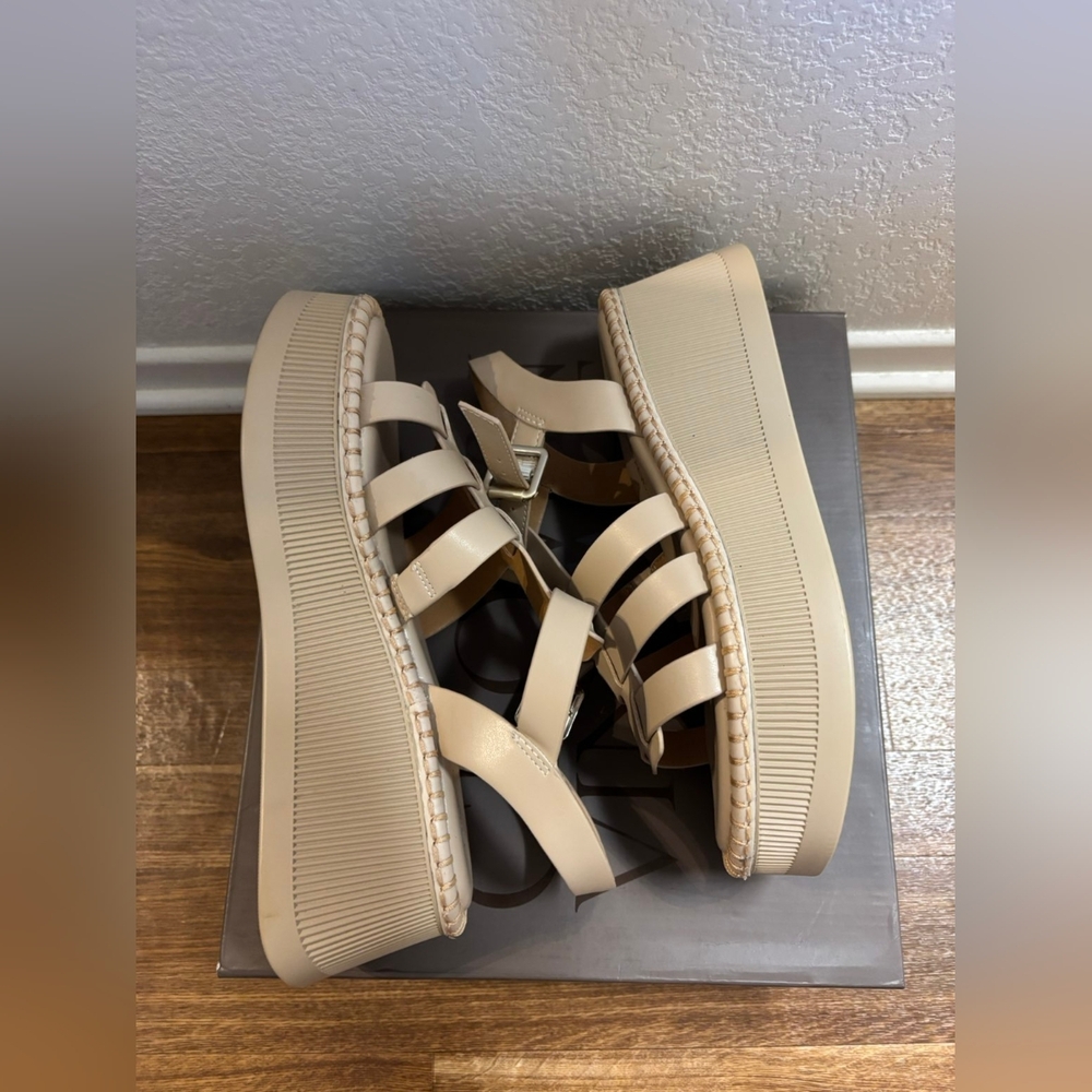 CROWN VINTAGE Women's Gracen Sandal NEW! - Picture 5 of 17